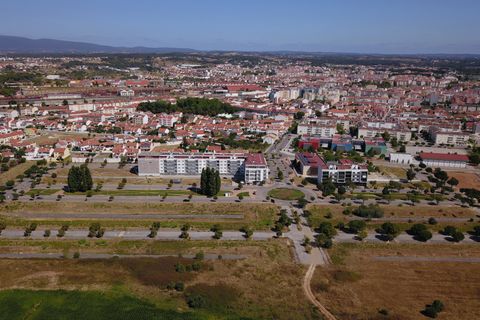 Helårsgrund i Entroncamento, Santarem, Entroncamento - € 40.000 | Ref: C0452-ATRE-04415 - foto 5