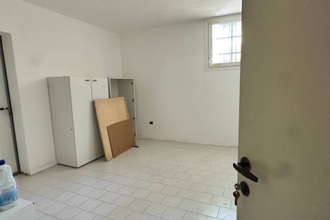 Villa a Pesaro, Pesaro and Urbino, Pesaro - € 580.000 | Ref: VI884 - foto 29