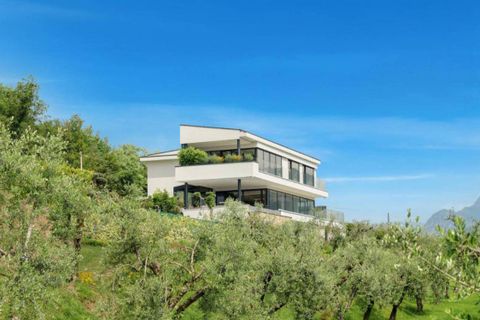 Villa a Salo, Brescia, Salo - € 5.500.000 | Ref: CBI154-2206-80 - foto 24