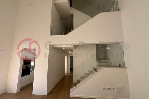 Villa i Costa da Caparica, Setubal, Costa da Caparica - € 750.000 | Ref: 4654JC4 - foto 3