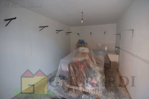 Lejlighed i Ferrara, Ferrara, Ferrara - € 75.000 | Ref: 2055 - foto 13