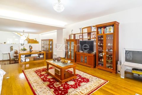 Villa i Porto, Porto, Porto - € 1.590.000 | Ref: ZMPT579310 - foto 11