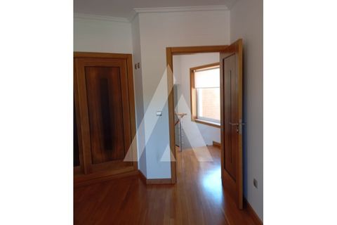 Villa i Oliveira do Bairro, Aveiro, Oliveira do Bairro - € 473.690 | Ref: 1040735/25 BR - foto 31