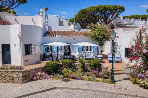 Villa i Vale do Lobo, Faro, Vale do Lobo - € 850.000 | Ref: W-030P52 - foto 2