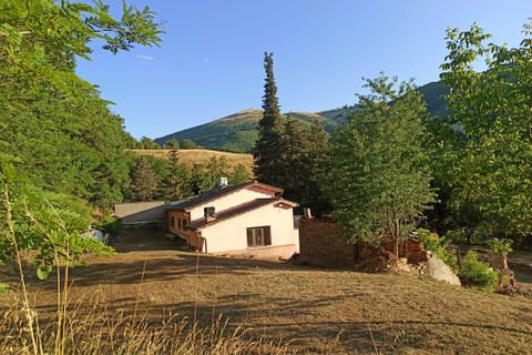Villa a Pieve Torina, Macerata, Pieve Torina - € 129.000 | Ref: MC0-44744 - foto 2