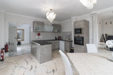 Villa a Las Chapas, Malaga, Las Chapas - € 1.880.000 | Ref: R4245532 - foto 25