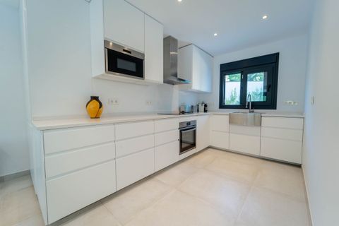 Villa i Marbesa, Malaga, Marbesa - € 1.675.000 | Ref: R4335565 - foto 10