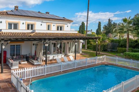 Villa i Guadalmina, Malaga, Guadalmina - € 3.250.000 | Ref: R4896589 - foto 9