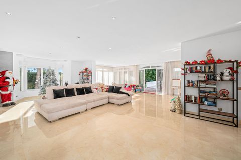Villa i Guadalmina, Malaga, Guadalmina - € 3.250.000 | Ref: R4896589 - foto 33
