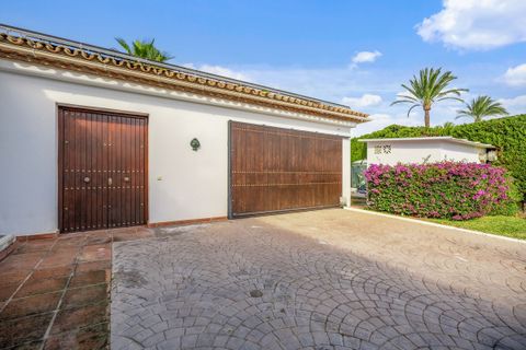 Villa i Guadalmina, Malaga, Guadalmina - € 3.250.000 | Ref: R4896589 - foto 39