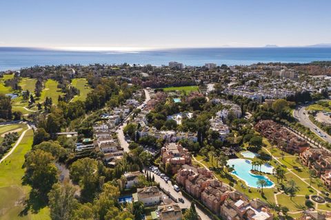 Villa a Guadalmina, Malaga, Guadalmina - € 1.500.000 | Ref: R4949305 - foto 47
