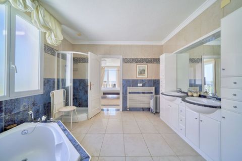Villa a Las Chapas, Malaga, Las Chapas - € 2.285.000 | Ref: R4949860 - foto 19