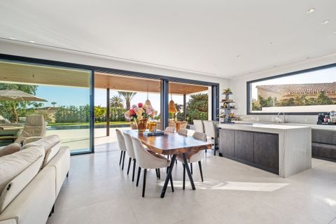 Villa a Marbesa, Malaga, Marbesa - € 3.499.000 | Ref: R4975825 - foto 14