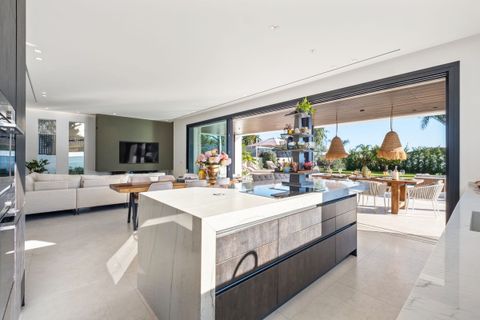 Villa a Marbesa, Malaga, Marbesa - € 3.499.000 | Ref: R4975825 - foto 15