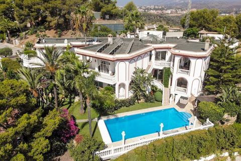 Villa a Las Chapas, Malaga, Las Chapas - € 2.285.000 | Ref: R5026243 - foto 2