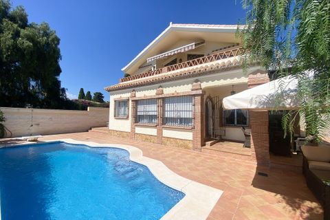 Villa i Guadalmina, Malaga, Guadalmina - € 1.240.000 | Ref: R5035006 - foto 4