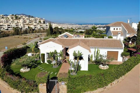 Villa i Cerros Del Aguila, Malaga - foto 1