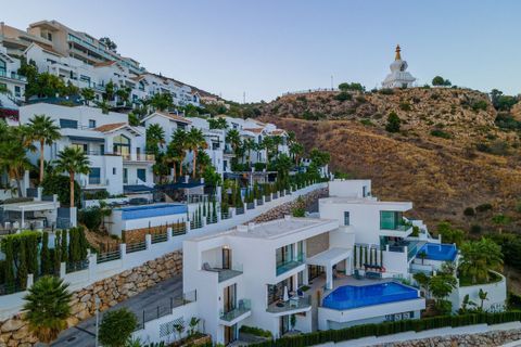 Villa a Benalmadena, Malaga, Benalmadena - € 1.599.000 | Ref: R4729648 - foto 6
