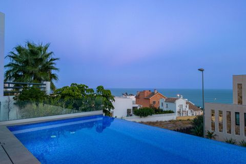 Villa a Benalmadena, Malaga, Benalmadena - € 1.599.000 | Ref: R4729648 - foto 8