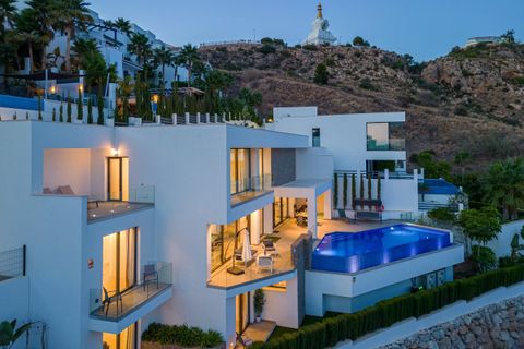 Villa a Benalmadena, Malaga, Benalmadena - € 1.599.000 | Ref: R4729648 - foto 9