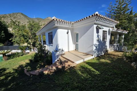 Villa i Benalmadena, Malaga, Benalmadena - € 1.620.000 | Ref: R4927318 - foto 2