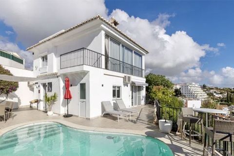 Villa i Fuengirola, Malaga, Fuengirola - € 999.999 | Ref: R4953730 - foto 2