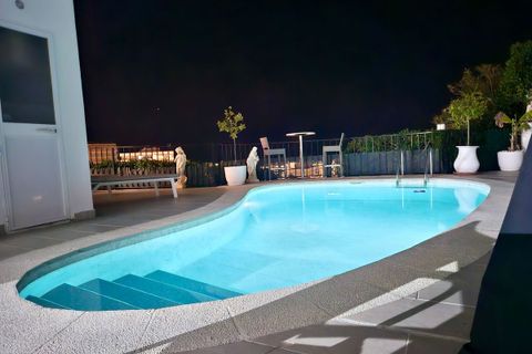 Villa i Fuengirola, Malaga, Fuengirola - € 999.999 | Ref: R4953730 - foto 26