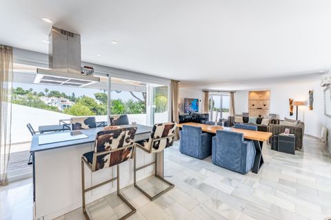 Villa a Calahonda, Malaga, Calahonda - € 1.650.000 | Ref: R5052349 - foto 2