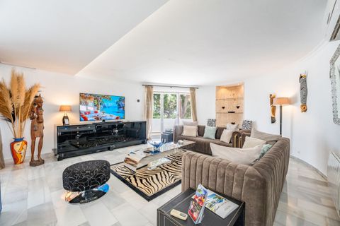 Villa a Calahonda, Malaga, Calahonda - € 1.650.000 | Ref: R5052349 - foto 4