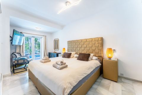 Villa a Calahonda, Malaga, Calahonda - € 1.650.000 | Ref: R5052349 - foto 14