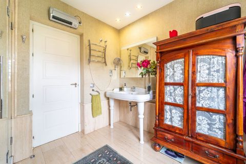 Villa i Torremolinos, Malaga, Torremolinos - € 995.000 | Ref: R5063629 - foto 25
