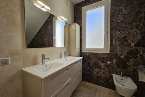 Villa a La Zenia, Alicante, La Zenia - € 1.500.000 | Ref: 87-435-11-854 - foto 19