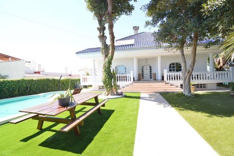 Villa i Torrevieja, Alicante, Torrevieja - € 890.000 | Ref: 282-435-11-854 - foto 2