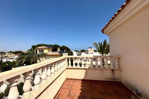 Villa i Cabo Roig, Alicante, Cabo Roig - € 910.000 | Ref: 6-447-11-900 - foto 23