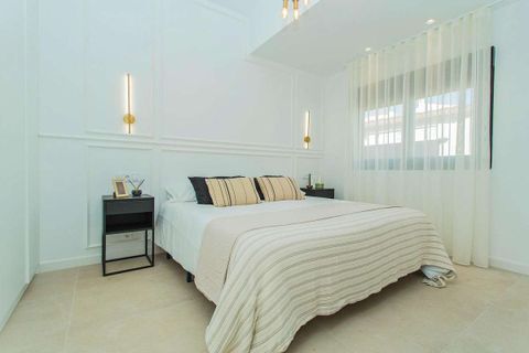 Byhus i Torrevieja, Alicante, Torrevieja - € 499.000 | Ref: 1-479-11-975 - foto 19