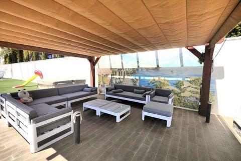 Villa a Cabo Roig, Alicante, Cabo Roig - € 1.559.900 | Ref: 55-390-11-770 - foto 8