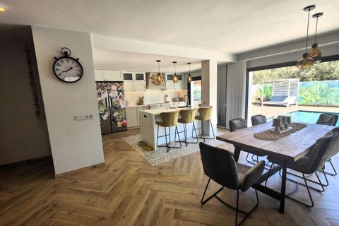 Villa a Cabo Roig, Alicante, Cabo Roig - € 1.559.900 | Ref: 55-390-11-770 - foto 16