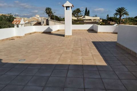 Villa a La Zenia, Alicante, La Zenia - € 750.000 | Ref: 21-0-11-757 - foto 15