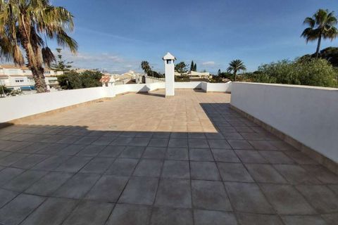 Villa a La Zenia, Alicante, La Zenia - € 750.000 | Ref: 21-0-11-757 - foto 16