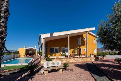 Villa i Orihuela, Alicante, Orihuela - € 675.000 | Ref: 34-241-11-592 - foto 3