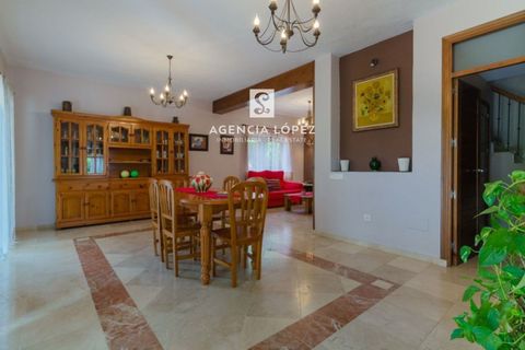Villa i Estepona, Malaga, Estepona - € 795.000 | Ref: 1010 - foto 10