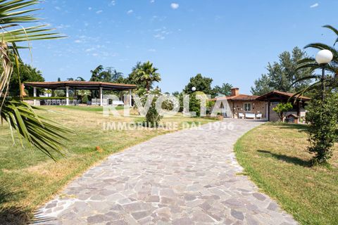 Villa a Rome, Rome, Rome - € 1.250.000 | Ref: ZV Giustiniana - foto 15
