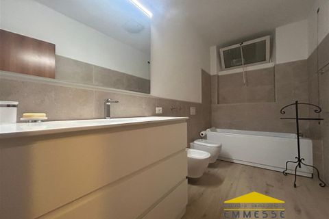 Lejlighed i Massa, Massa and Carrara, Massa - € 385.000 | Ref: 1484 - foto 12