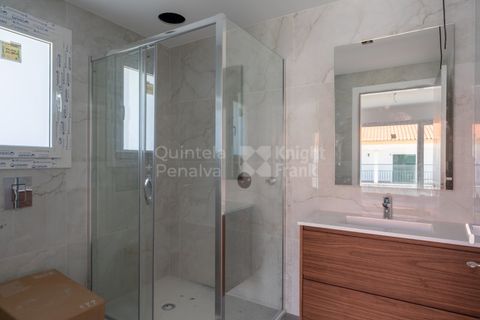 Byhus i Alcabideche, Lisbon, Alcabideche - € 1.350.000 | Ref: PROP-32197 - foto 13
