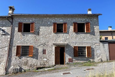 Villa a Sellano, Perugia, Sellano - € 38.000 | Ref: CBI057-315-30383 - foto 2