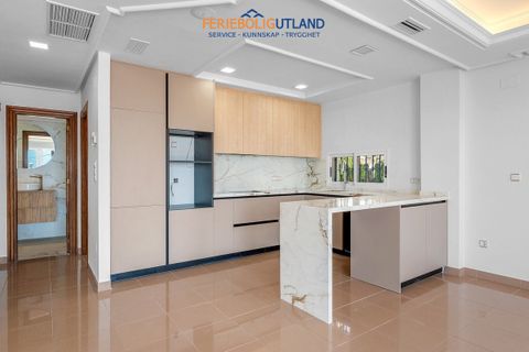 Villa a Torrevieja, Alicante, Torrevieja - € 960.000 | Ref: FBU16439 - foto 9