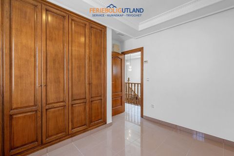 Villa a Torrevieja, Alicante, Torrevieja - € 960.000 | Ref: FBU16439 - foto 24
