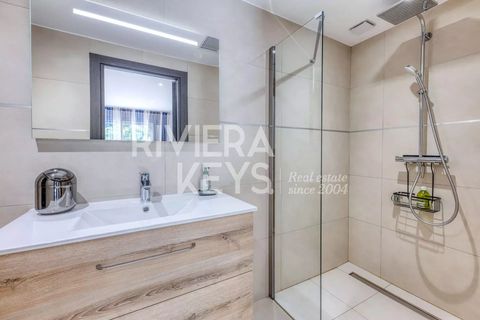 Lejlighed i Saint-Raphaël, Var, Saint-Raphaël - € 890.000 | Ref: 86122957 - foto 6