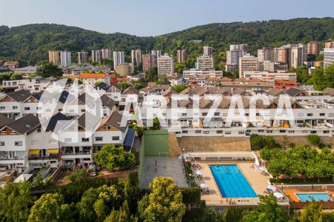 Byhus i San Sebastian, Guipuzcoa, San Sebastian - € 1.200.000 | Ref: 37413 - foto 1