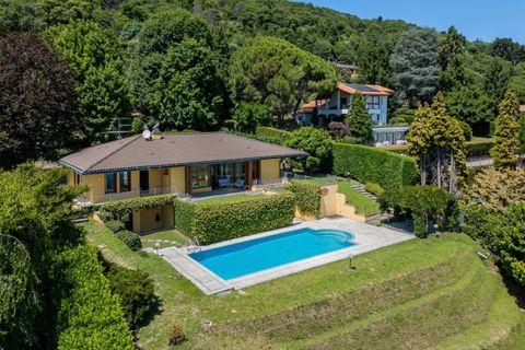 Villa i Lesa, Novara, Lesa - € 2.800.000 | Ref: 0792-571919 - foto 1